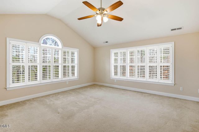 76 S Duelling Oaks Drive, Chapel Hill, NC 27517