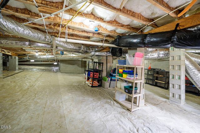 76 S Duelling Oaks Drive, Chapel Hill, NC 27517