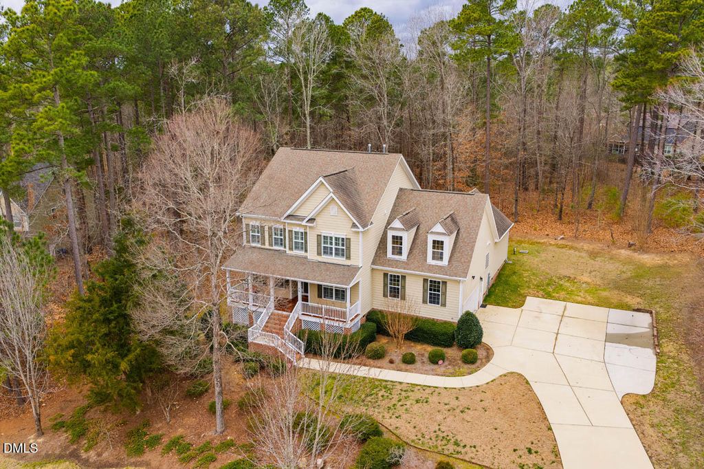 76 S Duelling Oaks Drive, Chapel Hill, NC 27517
