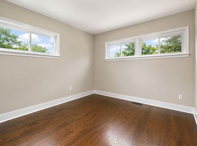 18 Lacresta Drive, Florence, KY 41042