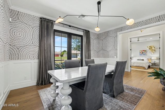 4233 E FAIRMOUNT Avenue, Phoenix, AZ 85018