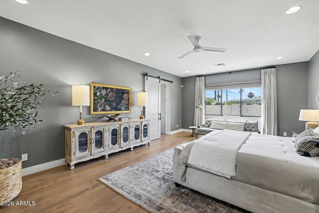 4233 E FAIRMOUNT Avenue, Phoenix, AZ 85018