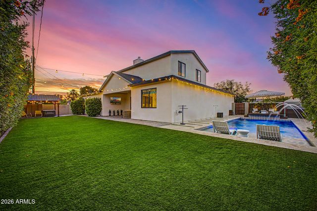 4233 E FAIRMOUNT Avenue, Phoenix, AZ 85018