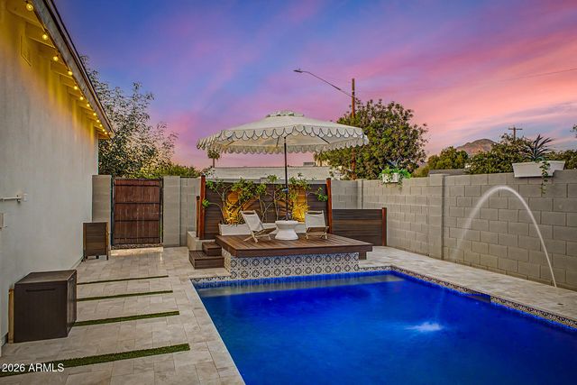 4233 E FAIRMOUNT Avenue, Phoenix, AZ 85018