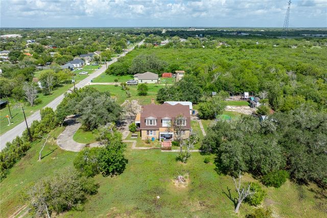 119 E Houston, Refugio, TX 78377