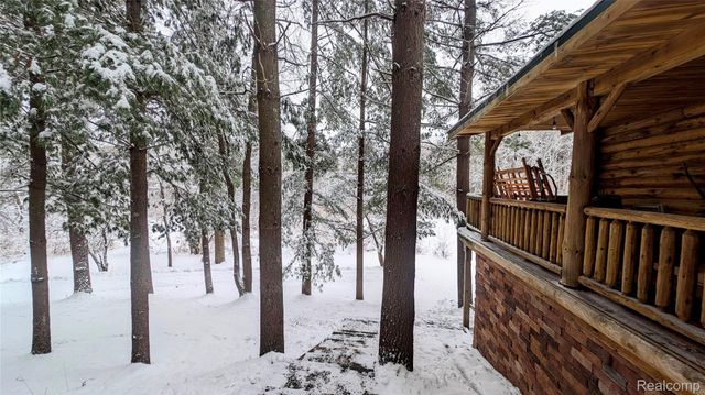 3710 Arivaca Drive, Millington Township, MI 48746