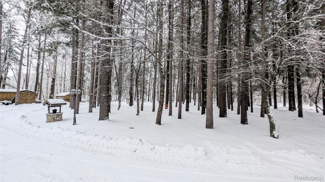 3710 Arivaca Drive, Millington Township, MI 48746