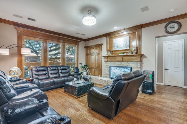 609 John Close, Murphy, TX 75094