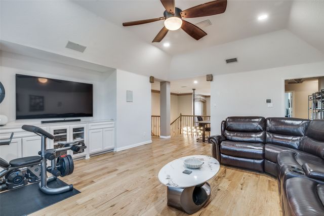 609 John Close, Murphy, TX 75094