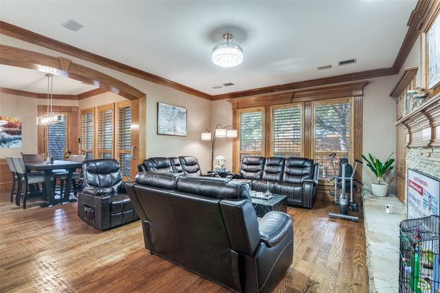 609 John Close, Murphy, TX 75094