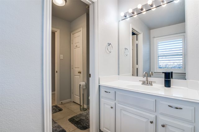 609 John Close, Murphy, TX 75094