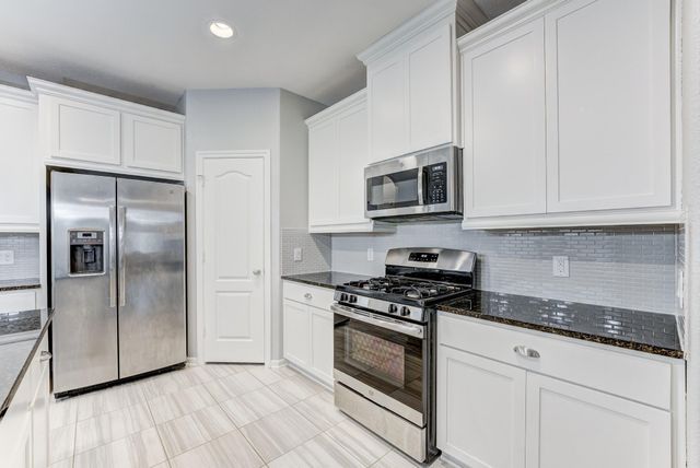 255 Dale Ridge Lane, Dickinson, TX 77539