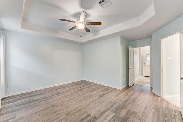 255 Dale Ridge Lane, Dickinson, TX 77539