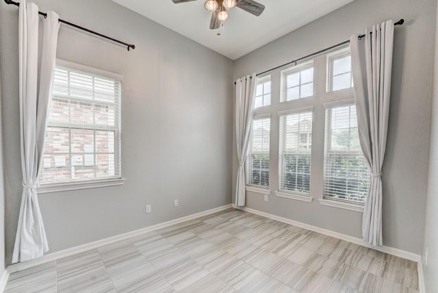255 Dale Ridge Lane, Dickinson, TX 77539