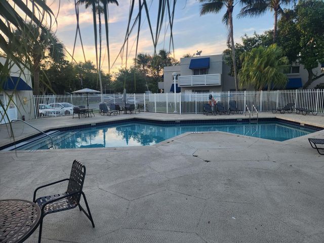 515 NW 98th Avenue NW 515, Plantation, FL 33324
