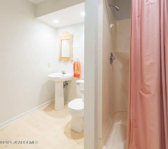 321 JOE LANE, Jefferson City, MO 65101