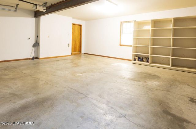 321 JOE LANE, Jefferson City, MO 65101