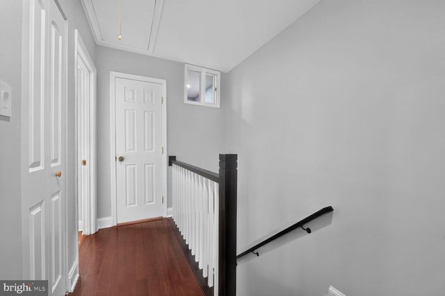 103 SAINT CHARLES SQ, Sterling, VA 20164