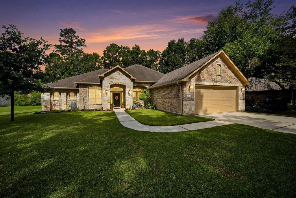 34015 Conroe Huffsmith Road, Magnolia, TX 77354