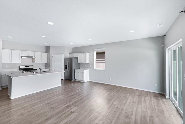 8410 W Sugar Ct, Cheney, WA 99004