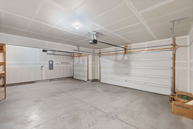 8410 W Sugar Ct, Cheney, WA 99004