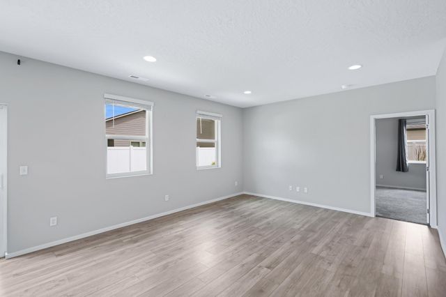 8410 W Sugar Ct, Cheney, WA 99004
