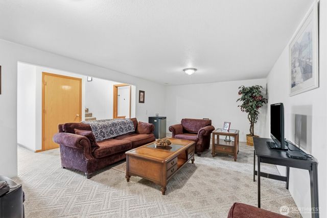 16110 Dodge Lane SW, Olympia, WA 98512