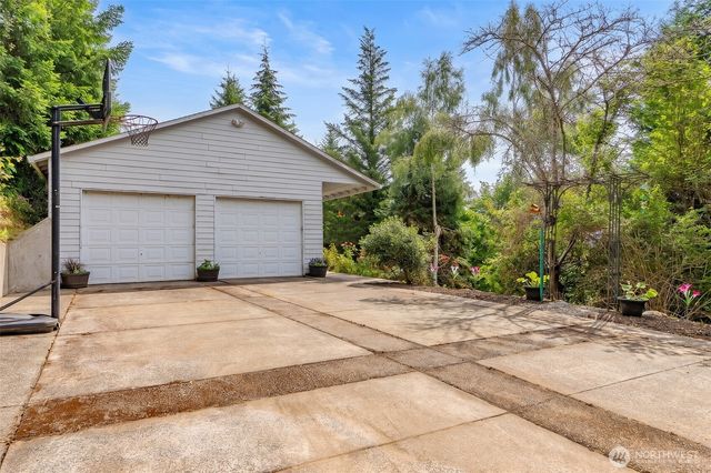 16110 Dodge Lane SW, Olympia, WA 98512