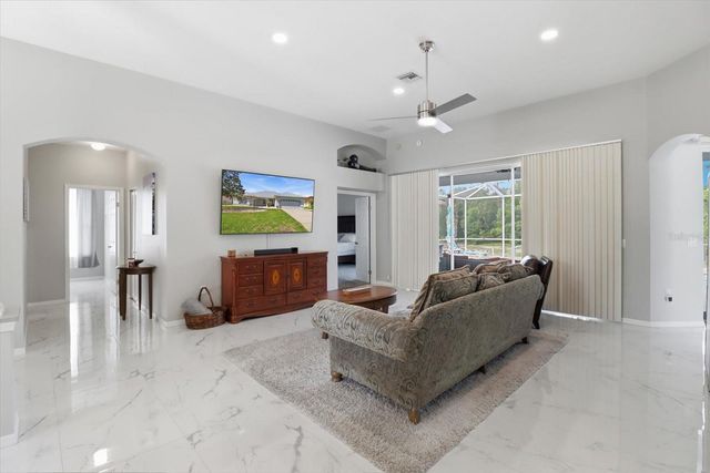 434 W CRESTMONT COURT, Beverly Hills, FL 34465