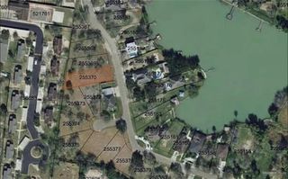 932 S Kika De La Garza Boulevard, La Joya, TX 78560