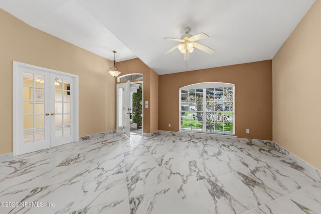301 JOHNS GLEN Drive, St. Johns, FL 32259