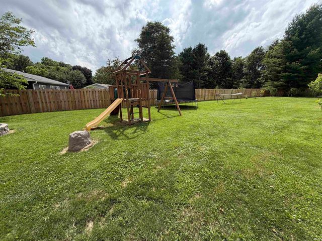 205 Jefferson Valley, Coatesville, IN 46121