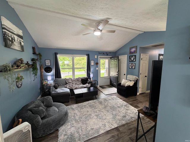 205 Jefferson Valley, Coatesville, IN 46121