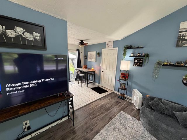 205 Jefferson Valley, Coatesville, IN 46121