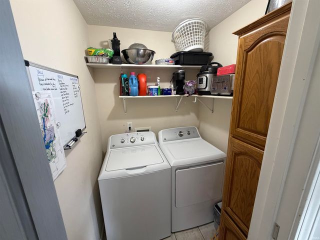 205 Jefferson Valley, Coatesville, IN 46121
