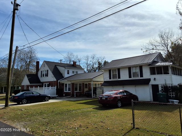 215 N Elm Street, Chadbourn, NC 28431