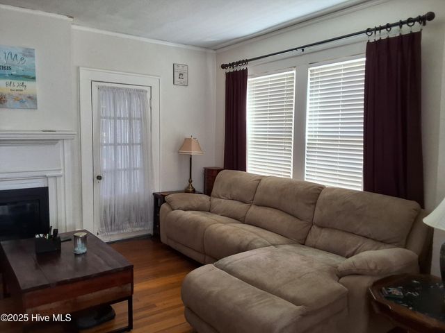 215 N Elm Street, Chadbourn, NC 28431