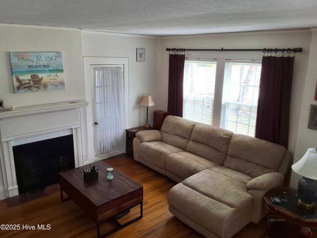 215 N Elm Street, Chadbourn, NC 28431