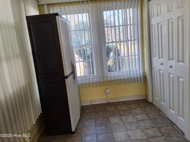 215 N Elm Street, Chadbourn, NC 28431