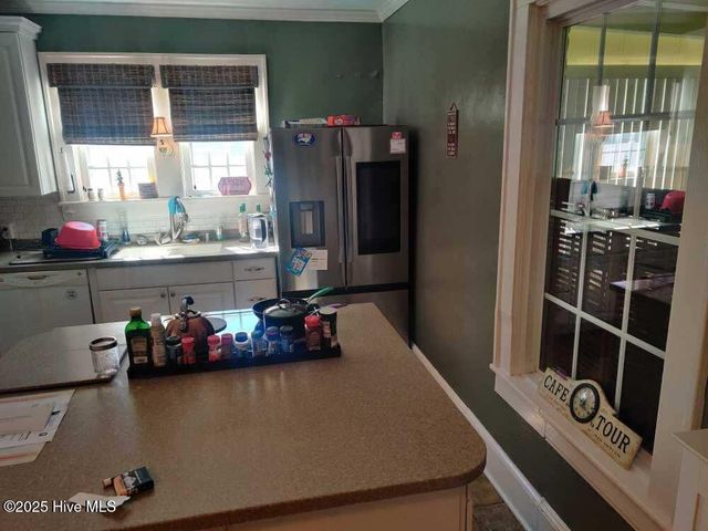 215 N Elm Street, Chadbourn, NC 28431