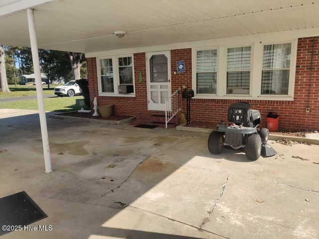 215 N Elm Street, Chadbourn, NC 28431