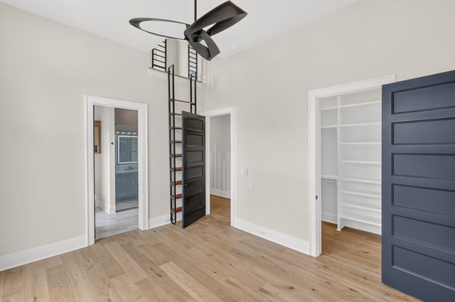 101 Danford Dr, Clarksville, TN 37043