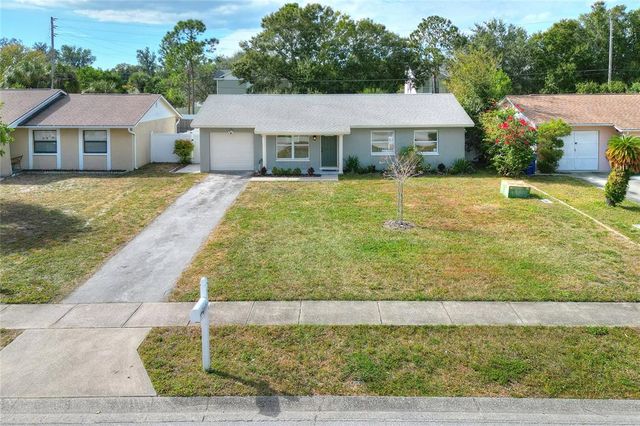 13032 CUMBERLAND DRIVE, Largo, FL 33773