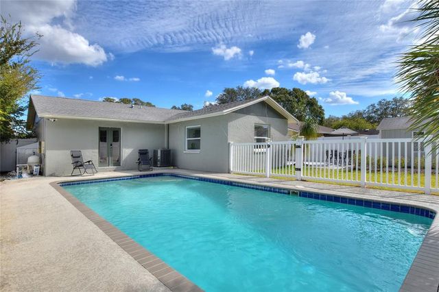 13032 CUMBERLAND DRIVE, Largo, FL 33773