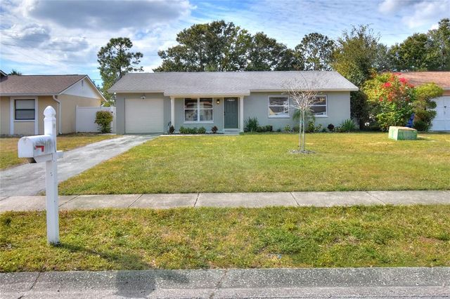 13032 CUMBERLAND DRIVE, Largo, FL 33773