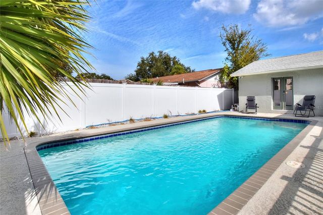 13032 CUMBERLAND DRIVE, Largo, FL 33773