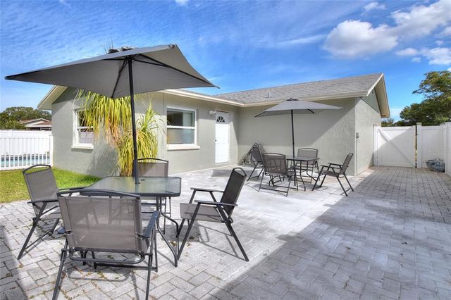 13032 CUMBERLAND DRIVE, Largo, FL 33773