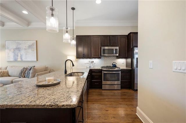 820 Virginia Park NE Circle, Atlanta, GA 30306