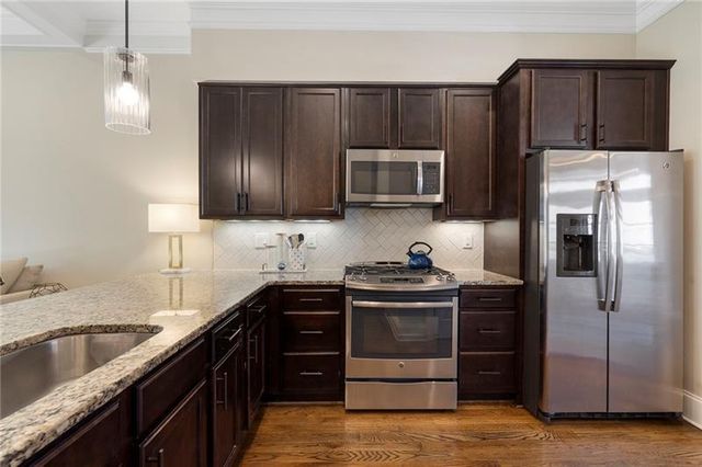 820 Virginia Park NE Circle, Atlanta, GA 30306