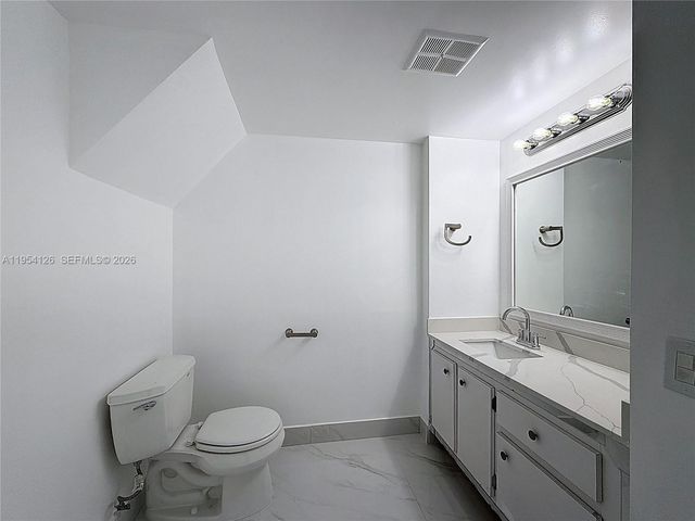 1100 SE 4th Ave 31, Deerfield Beach, FL 33441